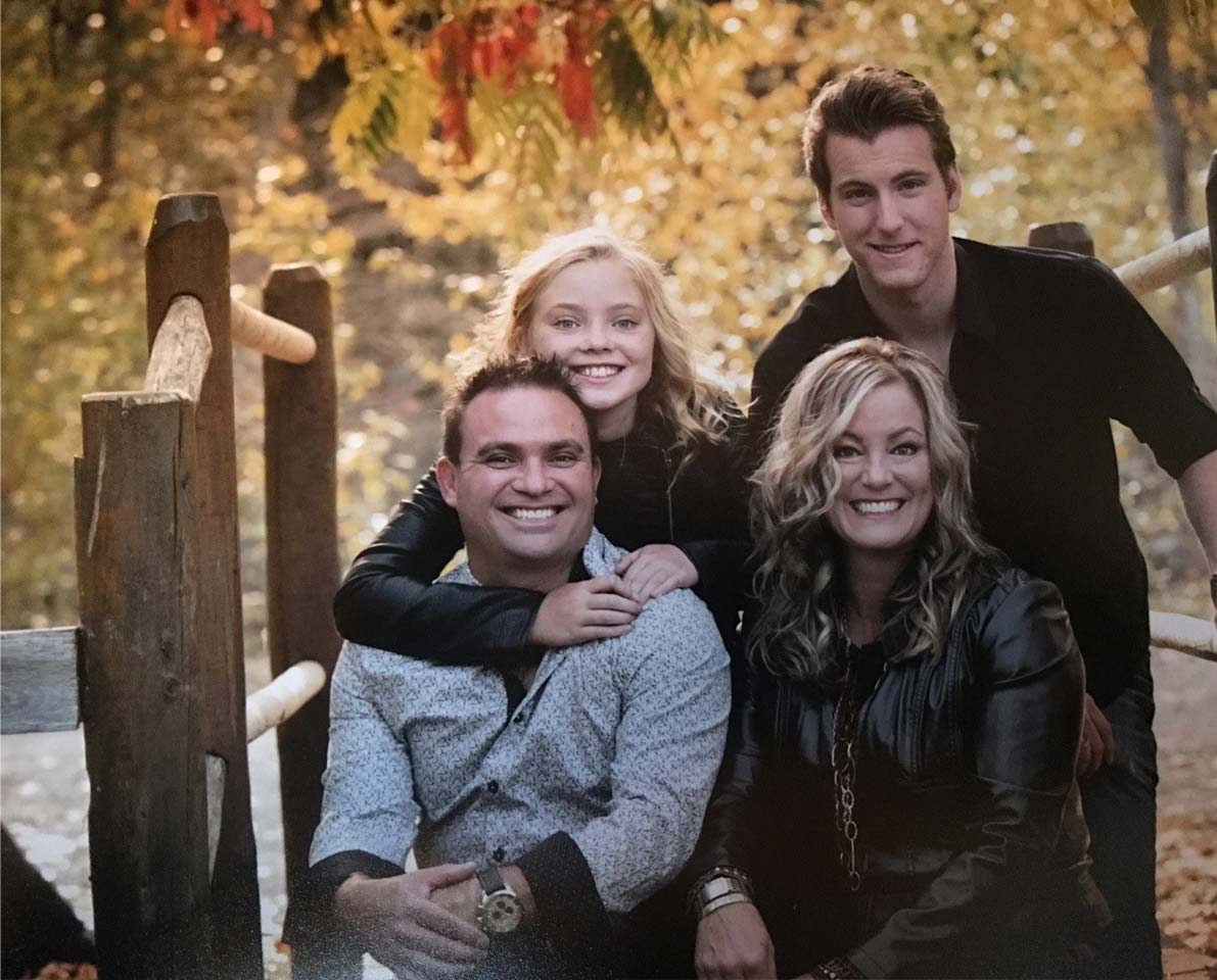 Darci Sellers - About Us Page - About Darci Section - Image - Family Picture